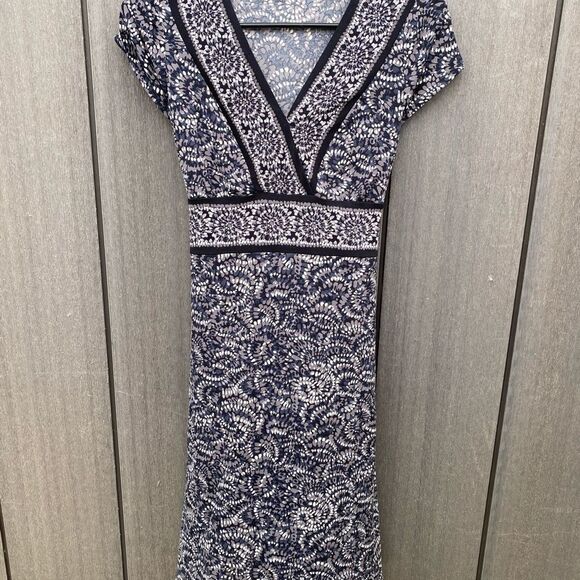 BCBG MaxAzria Dress - Picture 8 of 8